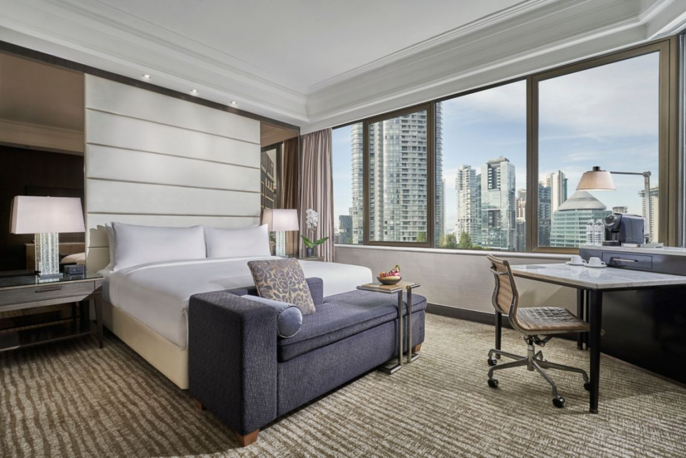 marriott_tang_plaza_bett